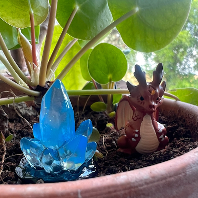 BOTANICAL BESTIES - PLANT COMPANIONS GEM DRAGONS