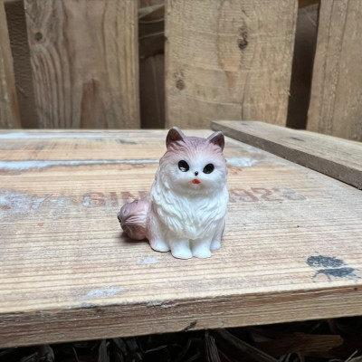 Sitting Himalayan Cat BOTANICAL BESTIES PLANT COMPANIONS