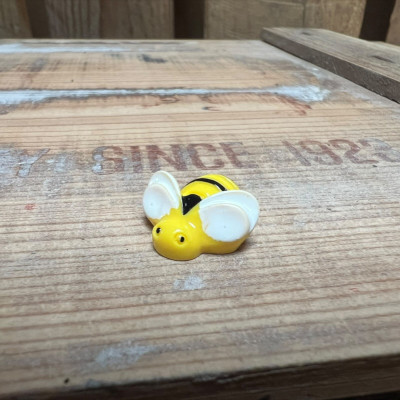 Lil Yellow Bee BOTANICAL BESTIES PLANT COMPANIONS