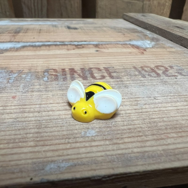 Lil Yellow Bee BOTANICAL BESTIES PLANT COMPANIONS