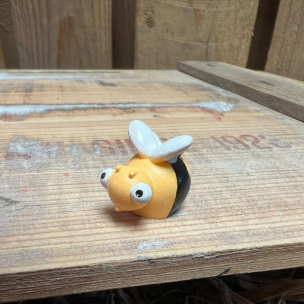 Bumble Bee BOTANICAL BESTIES PLANT COMPANIONS