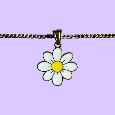 Daisy Flower Plant Enamel Pendant with Chain