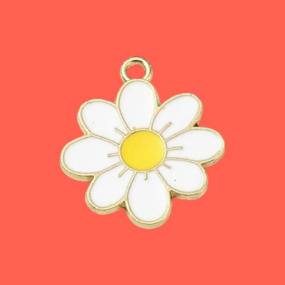 Daisy Flower Plant Enamel Pendant with Chain