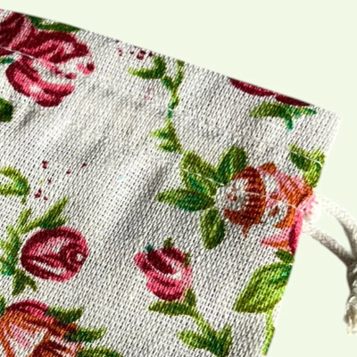 MEDIUM POLYCOTTON DRAWSTRING BAG WITH FLOWER PRINT