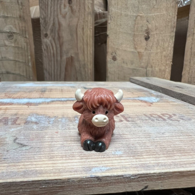 Laying Highland Cow BOTANICAL BESTIES PLANT COMPANIONS